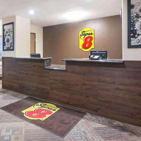 Super 8 By Wyndham Jamestown Buitenkant foto
