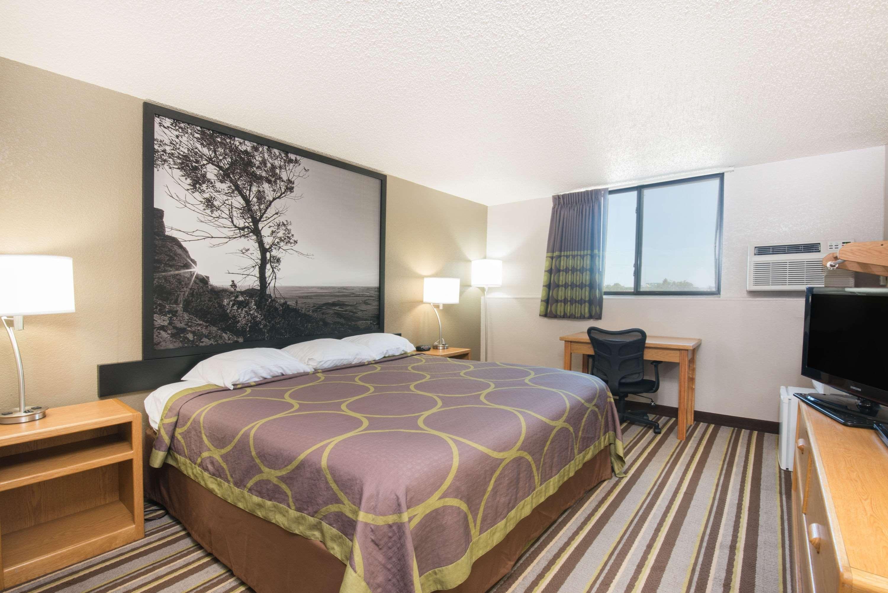 Super 8 By Wyndham Jamestown Buitenkant foto