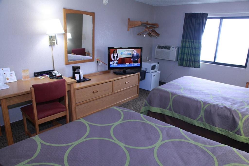 Super 8 By Wyndham Jamestown Kamer foto